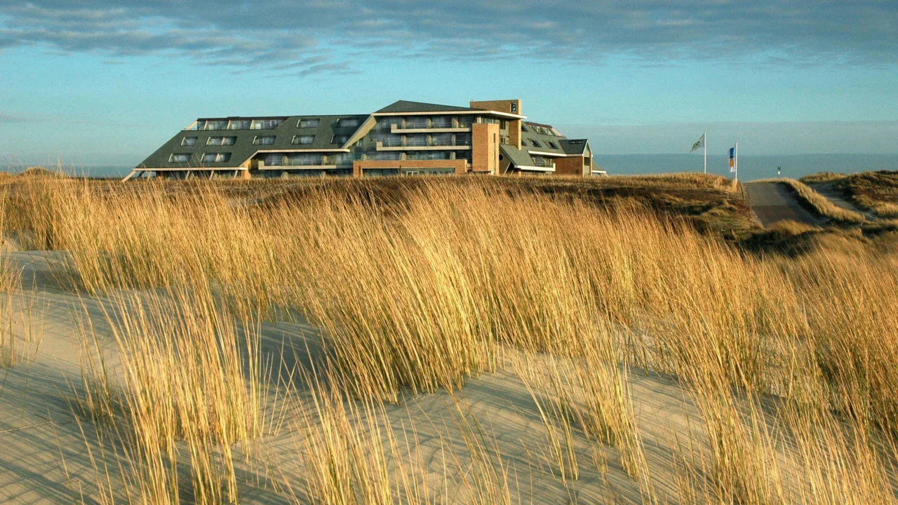 hotel paal 8, terschelling